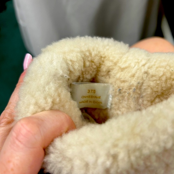 Burberry suede and fleece booties, EU 37.5 - Picture 11 of 12